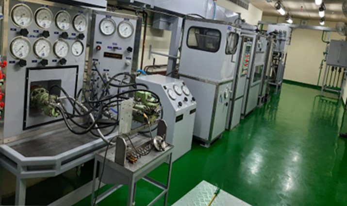 Universal Fuel Equipment Calibration and Test Stand (UFECTS)
